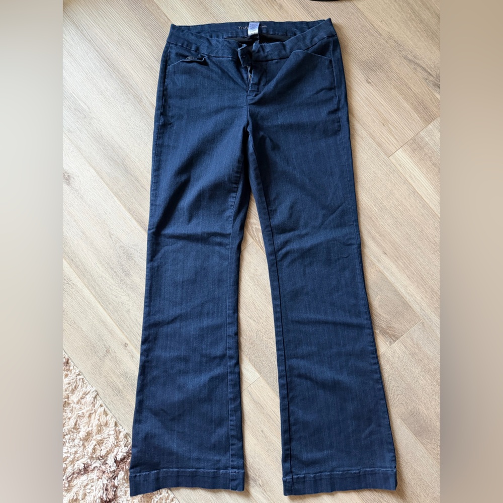 Maurices dark blue flare stretch jeans